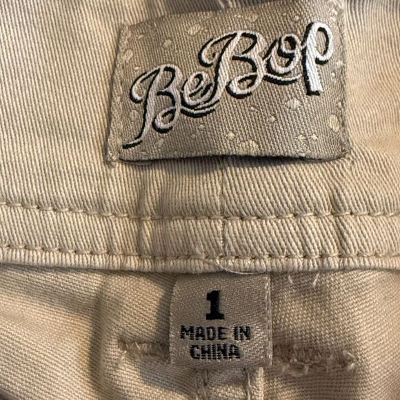 Bebop size 1 teen girls Bermuda shorts - Picture 4 of 5